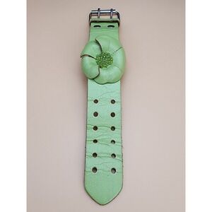 Saks Fifth Ave CYNTHIA H DESIGNS Signed Lime Green Wide Leather Flower‎ Bracelet